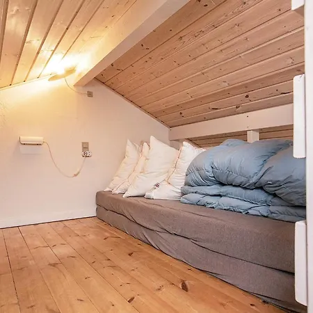 Marina Retreat In Aero - By Traum *