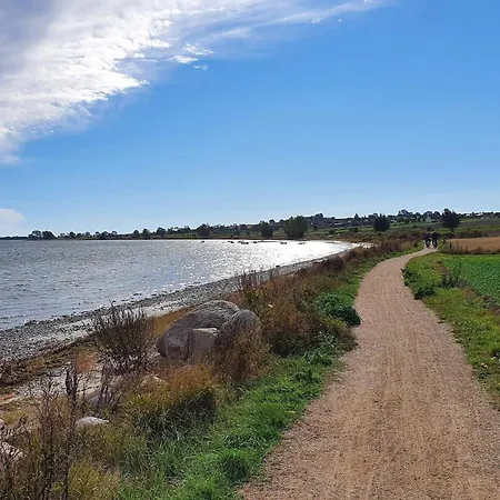 بيت للعطل Marina Retreat In Aero - By Traum